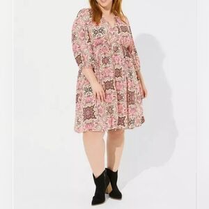 TORRID Mini Washable Long-Sleeve Gauze Tunic Dress in Medallion Pink, Size Large